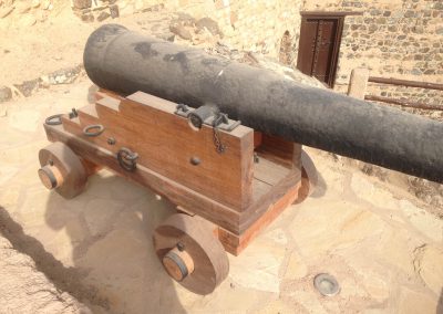 Cannon on new carriage at Mutrah