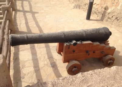 Cannon on new carriage at Mutrah
