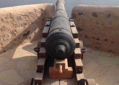 Cannon on new carriage at Mutrah